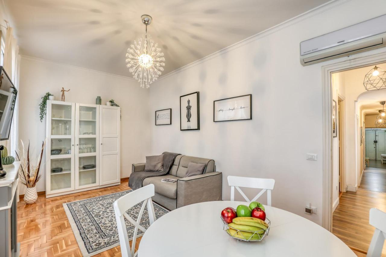 Atrhome Penthouse Frattina Рим Экстерьер фото
