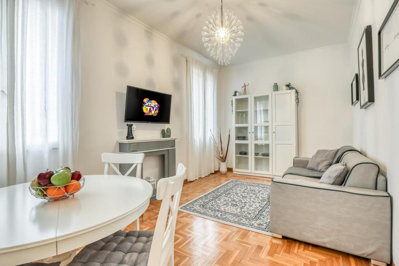 Atrhome Penthouse Frattina Рим Экстерьер фото